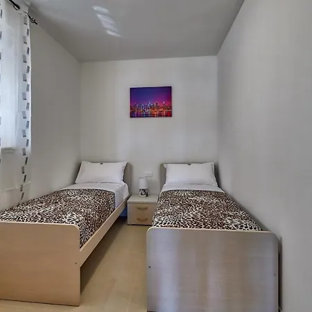 Apartment Pure *