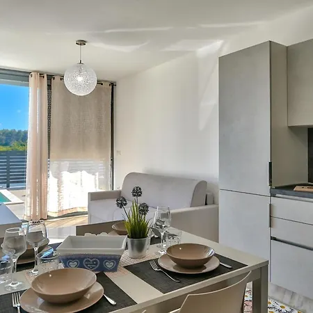 Pure Apartment