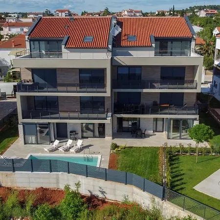 Pure Apartment